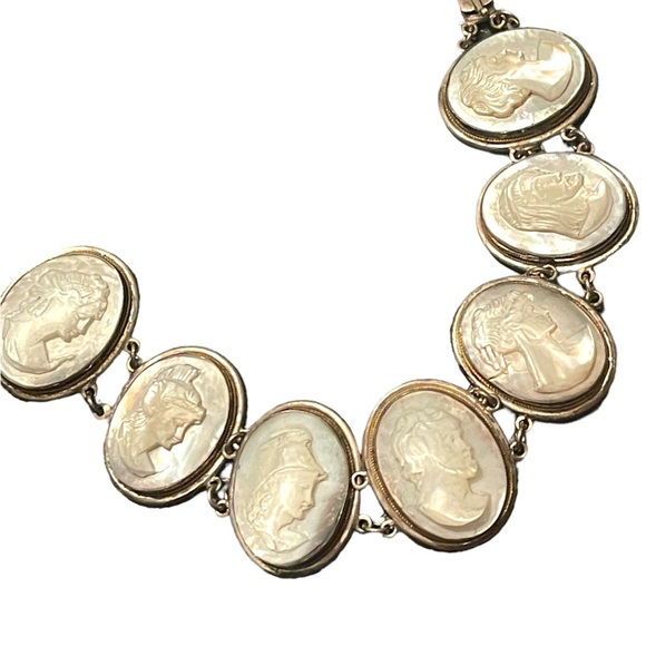 Antique MOP Pearl Hand carved sterling 800 Silver hand carved Cameo Bracelet - Picture 6 of 15